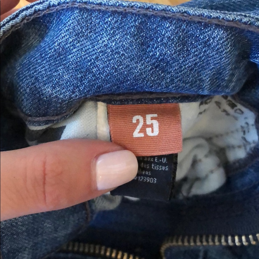 William Rast Jeans - Picture 2 of 3